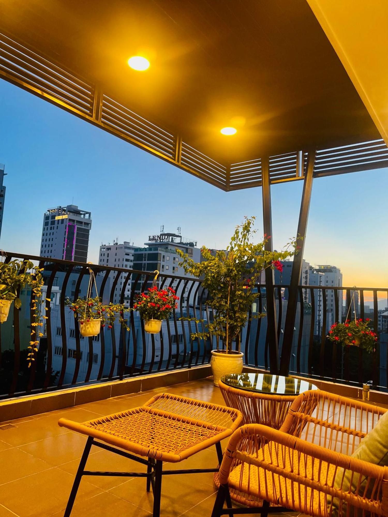 Hana Hotel & Apartment Da Nang Exterior photo